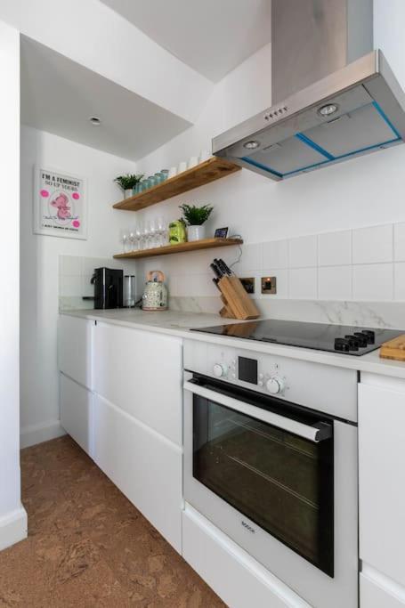 Wolverdene - Entire Ground Floor Flat With Garden Margate Exterior photo