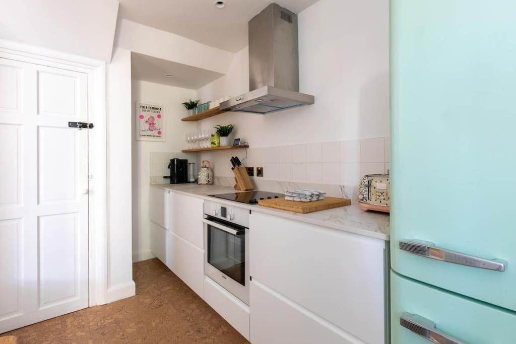 Wolverdene - Entire Ground Floor Flat With Garden Margate Exterior photo